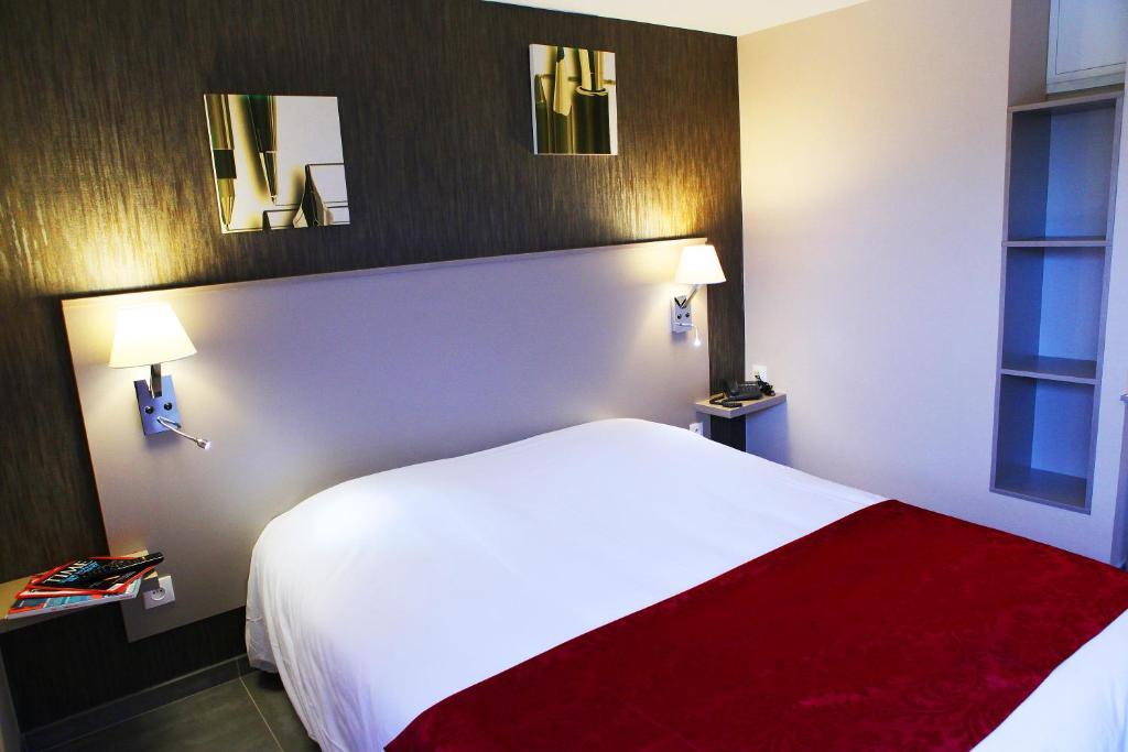 Hotel Le Coudon La Farlède 部屋 写真